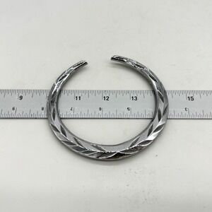 2004-2009 Cadillac SRX Emblem Logo Badge Symbol Rear Trunk Chrome Auto Parts